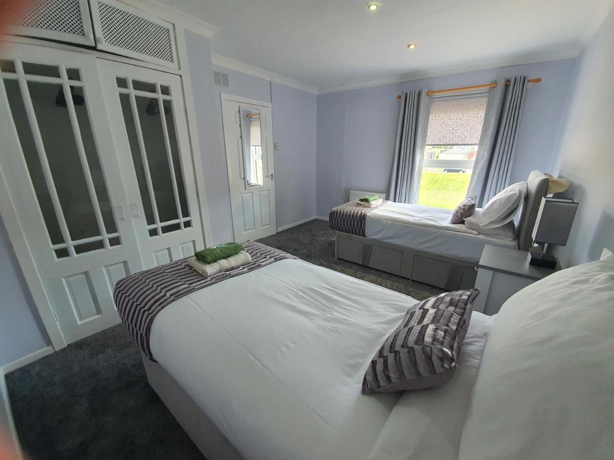 Premier - Kenilworth House Lägenhet Holytown Exteriör bild